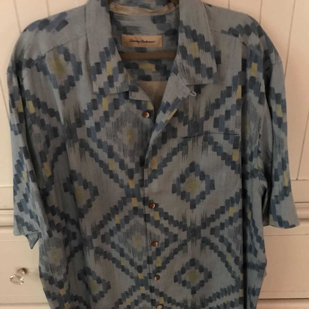 Tommy Bahama XLT